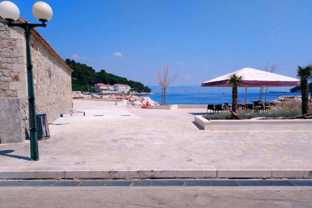 Holiday House With A Parking Space Svirce, Hvar - 17682 Vrbanj Exterior foto