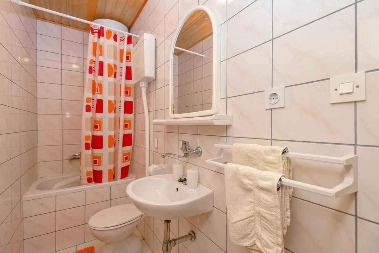 Holiday House With A Parking Space Svirce, Hvar - 17682 Vrbanj Exterior foto